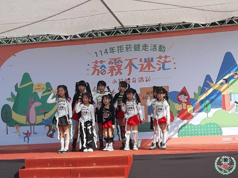 2011354.jpg